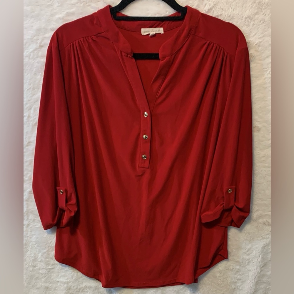Joie De Vivre Button-Detail Blouse